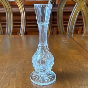 Elegant Rogaska Crystal footed Bud Vase 7.25” tall